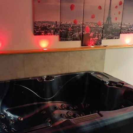 Chambre Privee Cosy A Proximite De Roissy, Parc Asterix Fosses 外观 照片